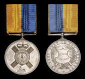 Queen’s Own Cameron Highlanders Best Shot Medal, obv. regimental motif, rev. shield, with crossed rifles enclosed...