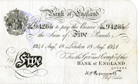 Five Pounds, 18 August 1941, C/164 94285 (Dugg. B241). Very fine, scarce (£100-120)
