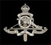 1st Hants RGA Volunteers, a fine and rare other ranks white metal cap badge, slider fastener 1902-08 (KK846),...