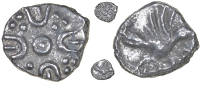 Atrebates and Regni, Eppillus, Minim, four U-shaped symbols cruciform, pellet-in-annulet in centre, three pellets in...