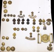 Royal Inniskilling Fusiliers Insignia. A very good selection of post 1881 items including an officer’s pair of...