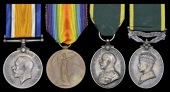 Four: Bombardier F. J. Hunt, Royal Artillery, late Hampshire Regiment

British War and Victory Medals (28404 Pte.,...