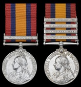 Queen’s South Africa 1899-1902 (2), 1 clasp, Transvaal (6409 Pte. T. Poole, North’d. Fus.) fitted with a...