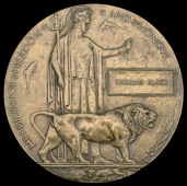 Memorial Plaque 1914-18 (2) (Thomas Black; Harry Dutton) very fine (2) 	 £60-80