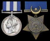 Pair: Private W. Simmonds, 2nd Battalion Derbyshire Regiment

Egypt and Sudan 1882-89, dated reverse, no clasp...