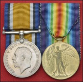 Pair: Private F. Mann, Nottinghamshire & Derbyshire Regiment (Welbeck Rangers), killed in action, France/Flanders, 1...