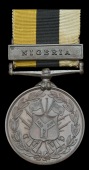Royal Niger Company Medal 1886-97, 1 clasp, Nigeria, bronze issue, the edge officially numbered, ‘1613’,...