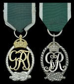 Royal Naval Reserve Decoration (2), G.V.R., hallmarks for London 1920; another, G.VI.R., 1st issue, reverse...