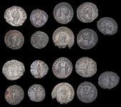 Roman Imperial Coinage, Gallienus, Antoninianus, Lugdunum, 257-8, bust left with spear and shield, rev. two captives...