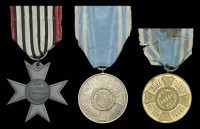 German Great War Imperial Awards.
Service Cross for War Help complete with its original ribbon, all grey finish...
