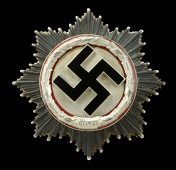 A German Second War German Cross in Silver.
An absolutely magnificent example of the Deschler produced heavy...