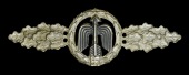 A German Second War Luftwaffe Day Fighter Bar in Silver.
A very nice example of a Tombak non maker marked Luftwaffe...