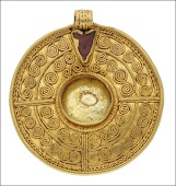Medieval, Anglo-Saxon gold Pendant, 7th cent., diam. 27mm, 3.71g, discoid in outline, with large circular cell to...