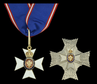 The Royal Victorian Order, K.C.V.O., Knight Commander’s set of insignia, comprising neck badge, silver-gilt and...