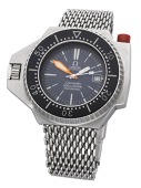Omega. A rare stainless steel automatic diver’s wristwatch with date and bracelet, Ref. 166.077, Seamaster 600,...