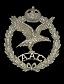 Army Air Corps Officer’s Hallmarked Silver Cap or Beret Badge.
A very fine example with a crowned laurel wreath...