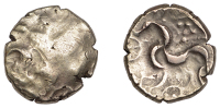 British Iron Age, CORIELTAUVI, Uninscribed issues, gold Stater, Kite type, wreath and crescent design, four-spoked...