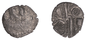British Iron Age, DUROTRIGES, Uninscribed issues, silver Quarter-Stater, Badbury Rat type, trace of ‘three men in...