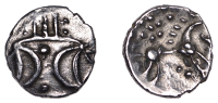 British Iron Age, ICENI, Ecen (c. AD 10-43), silver Unit, Symbol type, double crescent emblem on vertical wreath,...