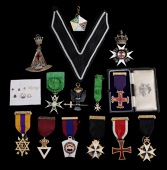 Masonic regalia: a small collection of 20th century pieces, comprising
Knights Templar Past Preceptor’s collar...