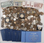 Elizabeth II, Proof Sets (2), both 1977; together with a large quantity of British coins in base metals (approx....
