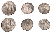 British Iron Age, DUROTRIGES, Uninscribed issues, silver Quarter Staters (3), Duro Thunderbolt type, trace of...