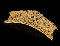 A rare Malay gold filigree panel, Sumatra, 18th / early 19th century, possibly a hair decoration, the slightly...