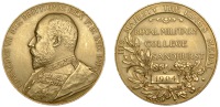 Royal Military College, Sandhurst, King’s Medal, 1904, a gold award by G.W. De Saulles, uniformed bust of Edward...