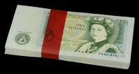 Bank of England, David H. F. Somerset, £1 (100), 20 March 1981, serial numbers DW51 379117-379216, in bank wrapper,...