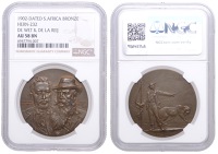 South Africa, Christian de Wet and Koos de la Reij, 1902, a bronze medal by A. Scharff, dual busts facing, rev. Boer...