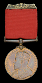 Visit to Scotland 1903 (P.C. A. Smail.) with integral top Thistle brooch bar, good very fine	 £100-£140