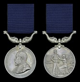 Royal National Lifeboat Institution, E.VII.R., silver, an unnamed specimen, with double dolphin suspension,...