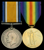 Pair: Lieutenant W. E. Lunnon, Royal Air Force

British War and Victory Medals (Lieut. W. E. Lunnon. R.A.F.) good...