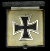 Germany, Iron Cross 1939, First Class breast badge, silver with iron centre, a mint unissued example, maker marked...