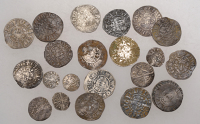 Edward I, Pennies (16), Halfpence (2), Farthings (4), various classes and mints [22]. Fair to good fine	 £150-£200